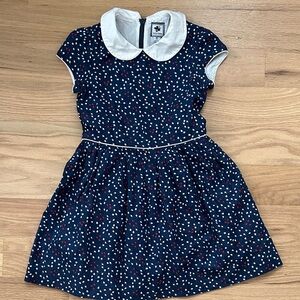 Busy Bees navy patterned dress, white Peter Pan collar and white sash girls sz 5